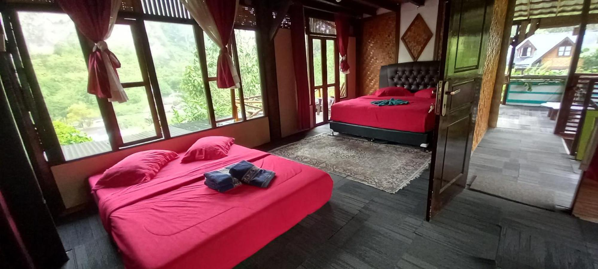 Canyon Jungle Stay Bukittinggi Pokoj fotografie