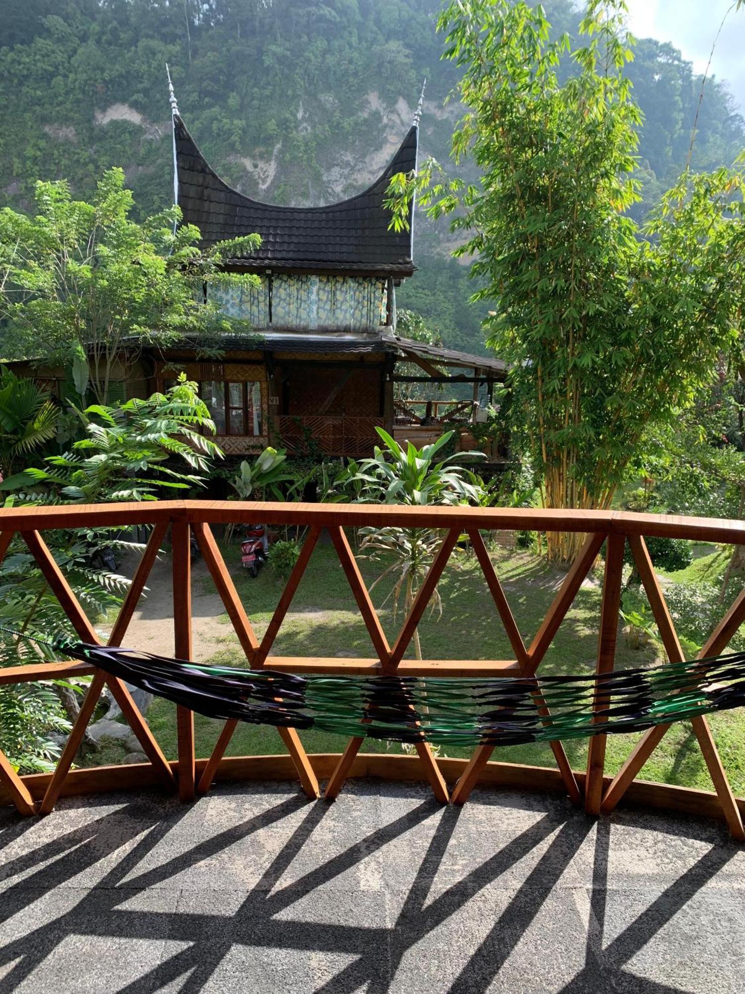 Canyon Jungle Stay Bukittinggi Exteriér fotografie